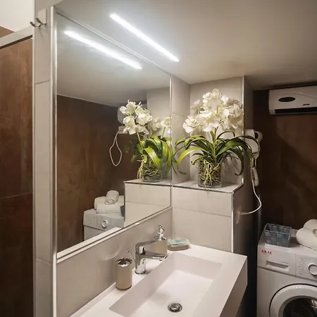 Lemon Apartment Rom
